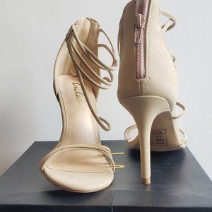 Lulu's Adriana Strappy Heel Size 7.5